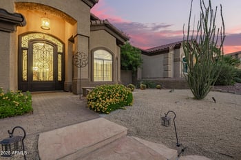 1935 Seminole Dr, Phoenix, AZ 85022