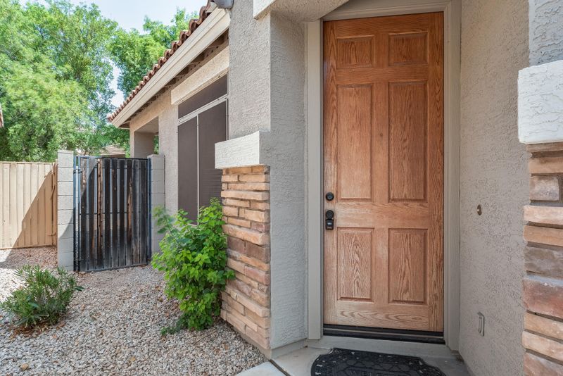 1936 E Hawken Pl, Chandler, AZ 85286