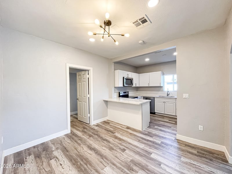 1936 Yale St, Phoenix, AZ 85006