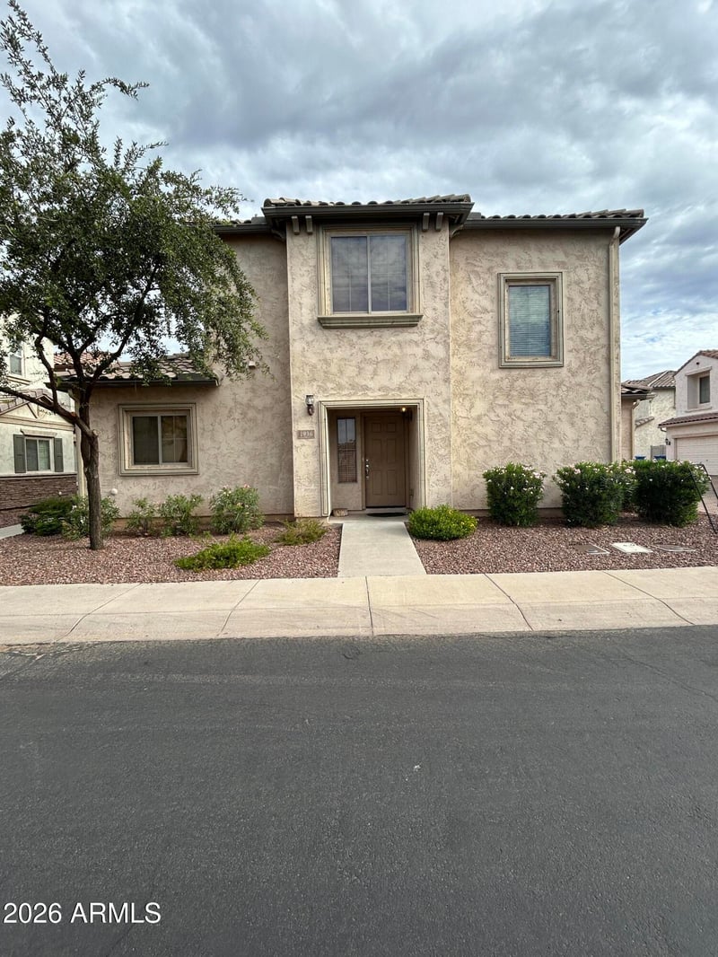1936 W Davis Rd, Phoenix, AZ 85023
