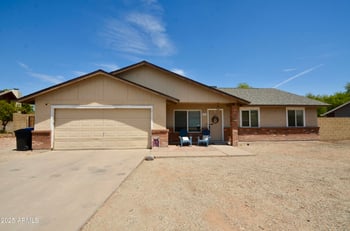1937 67th St, Mesa, AZ 85205
