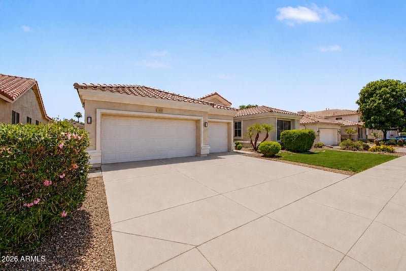 1937 Lark Dr, Chandler, AZ 85286