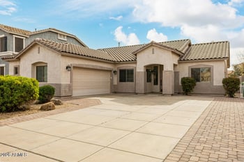 19371 Carriage Way, Queen Creek, AZ 85142