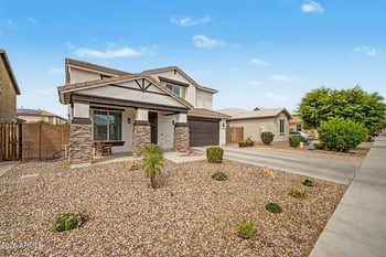 1938 E Hazeltine Way, Gilbert, AZ 85298