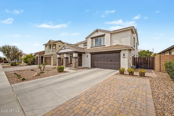 1938 Hazeltine Way, Gilbert, AZ 85298