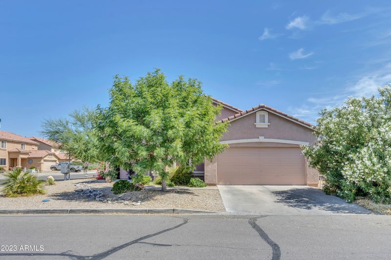 1938 E Lipizzan Dr, San Tan Valley, AZ 85140