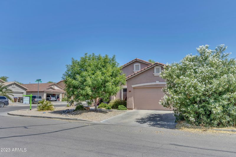 1938 E Lipizzan Dr, San Tan Valley, AZ 85140