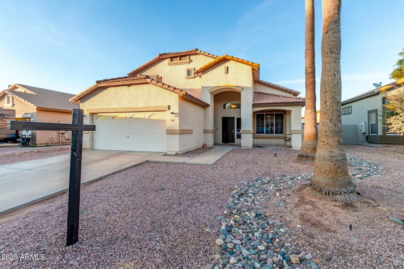 1938 Los Alamos St, Gilbert, AZ 85295