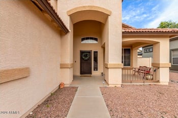 1938 Los Alamos St, Gilbert, AZ 85295