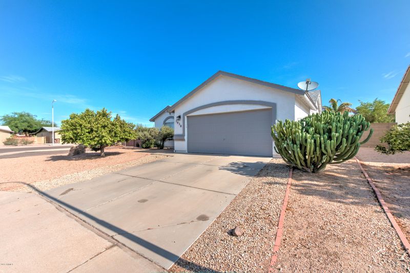1938 W 11th Ave, Apache Junction, AZ 85120
