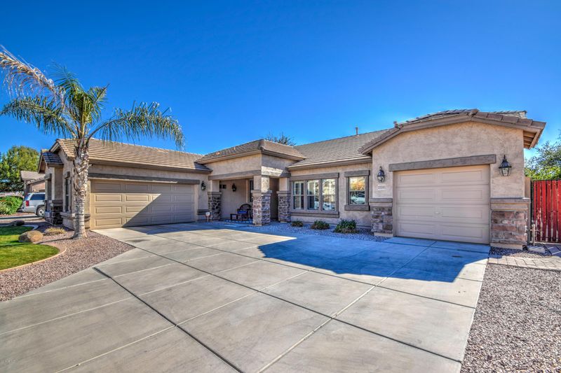 19381 E Mockingbird Dr, Queen Creek, AZ 85142