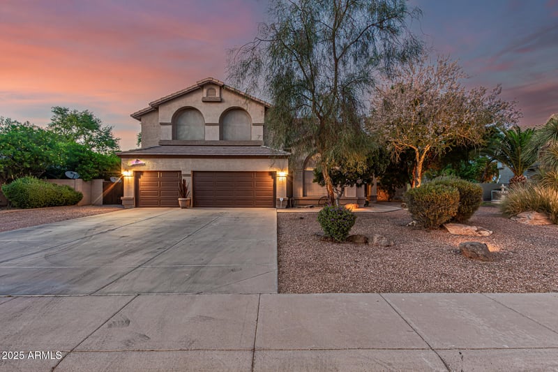194 Canyon Creek Dr, Gilbert, AZ 85295