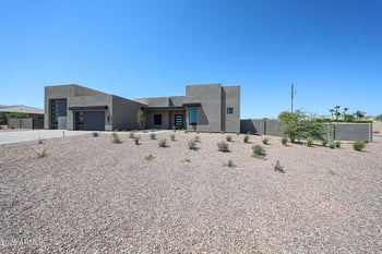 1940 E Creek Canyon Rd, Phoenix, AZ 85086