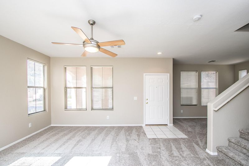 1940 E Del Rio St, Gilbert, AZ 85295
