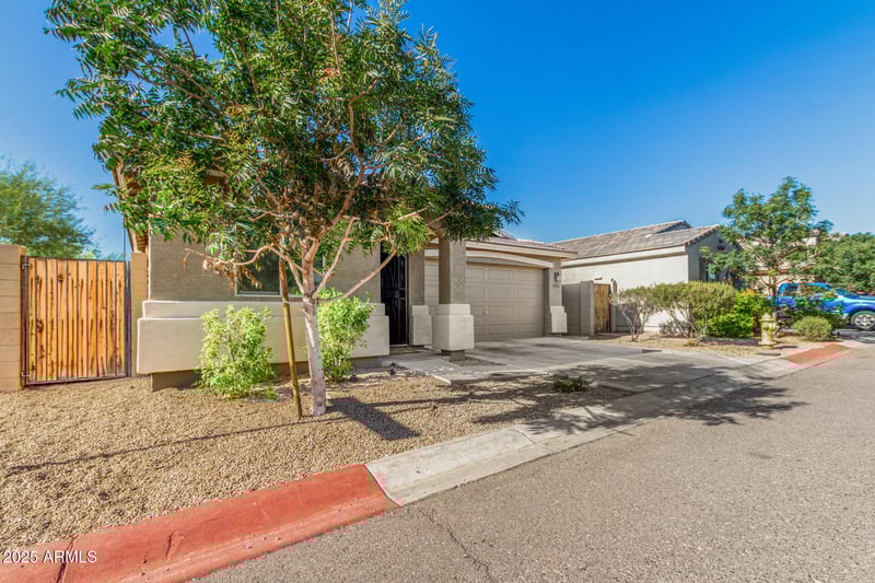 1940 Expressman St, Apache Junction, AZ 85120