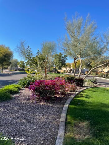 1940 Faria Ln, Phoenix, AZ 85023