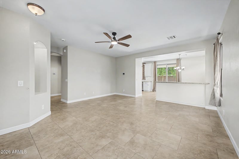 1940 Talbot Cir, Mesa, AZ 85209
