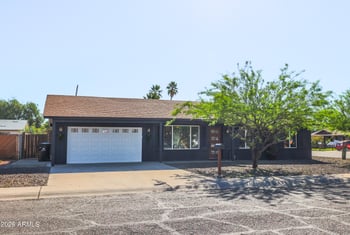 1940 Kimberly Way, Phoenix, AZ 85027