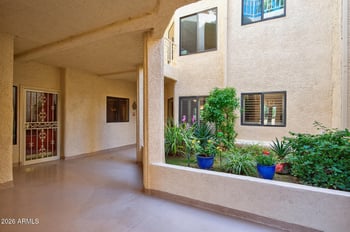 19400 Westbrook Pw #125, Peoria, AZ 85382
