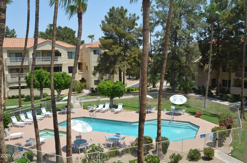 19400 Westbrook Pw #121, Peoria, AZ 85382