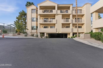 19400 Westbrook Pw #121, Peoria, AZ 85382