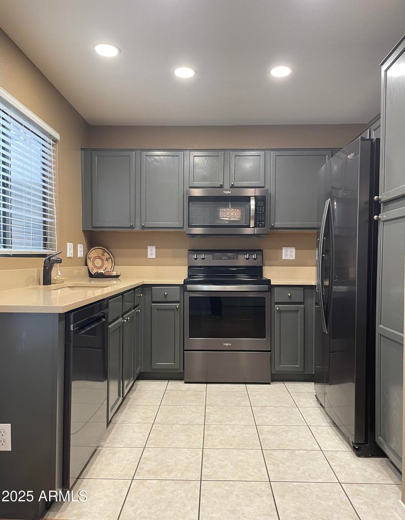 19400 Westbrook Pw #216, Peoria, AZ 85382