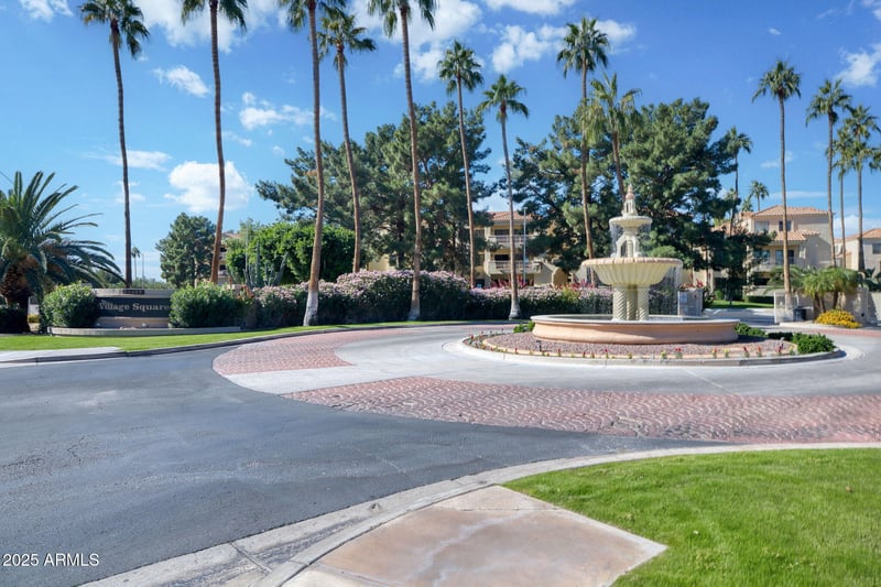 19400 Westbrook Pw #216, Peoria, AZ 85382