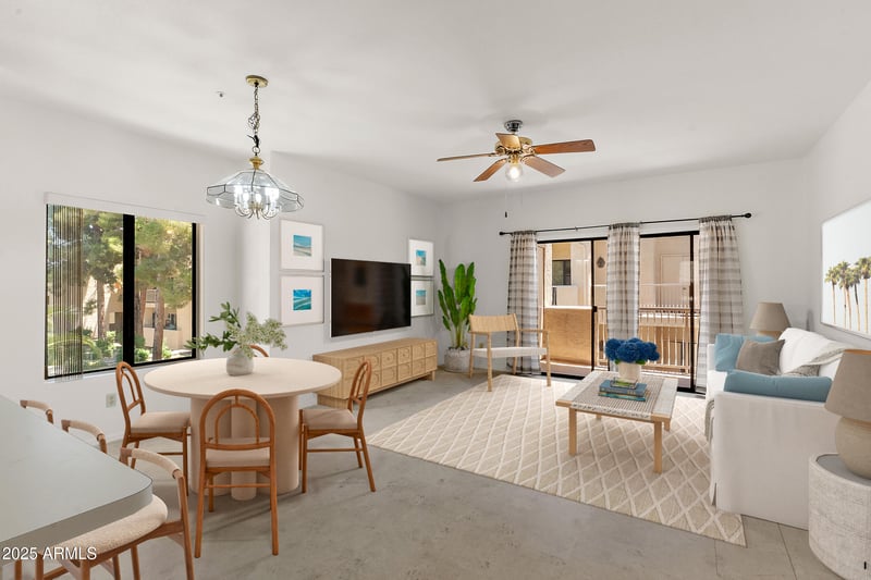 19400 Westbrook Pw #220, Peoria, AZ 85382