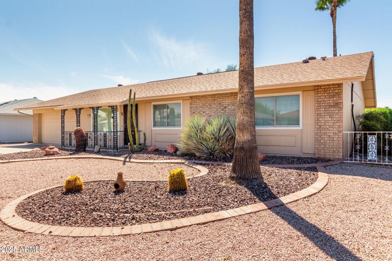 19402 N Welk Dr, Sun City, AZ 85373