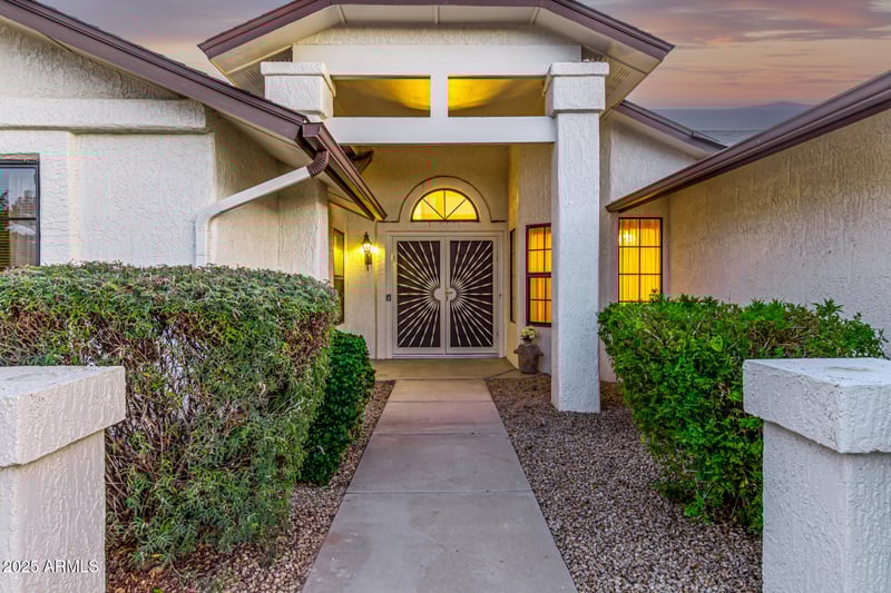19403 Trail Ridge Dr, Sun City West, AZ 85375