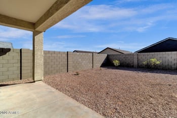 19409 Coolidge St, Litchfield Park, AZ 85340