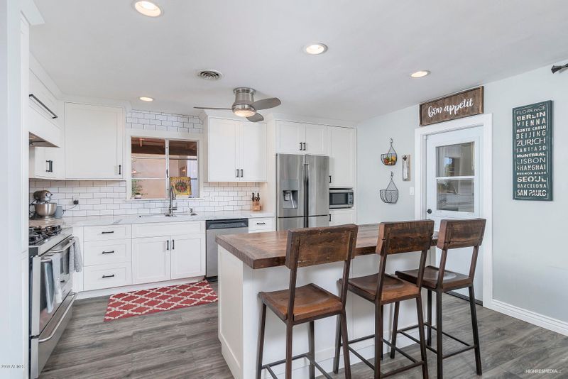 1941 E Montebello Ave, Phoenix, AZ 85016