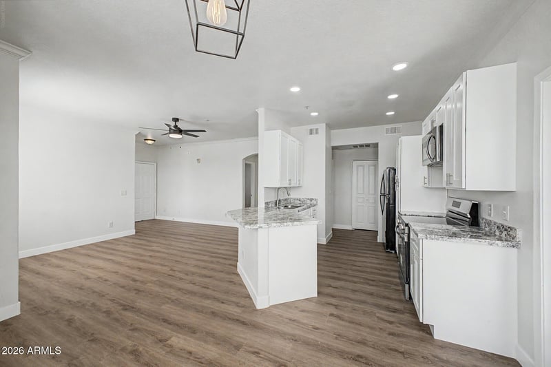 1941 S Pierpont Dr #1044, Mesa, AZ 85206