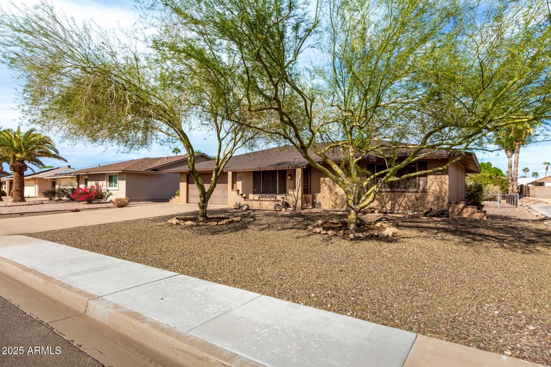 19411 133rd Ave, Sun City West, AZ 85375