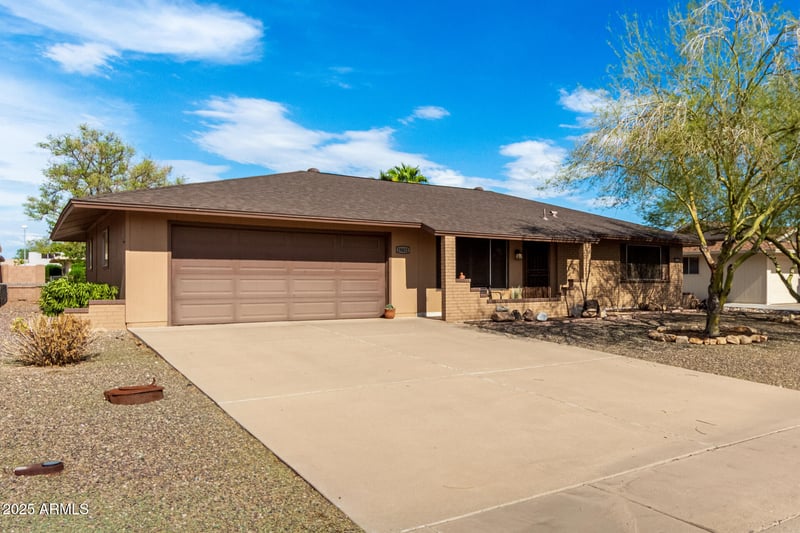 19411 133rd Ave, Sun City West, AZ 85375