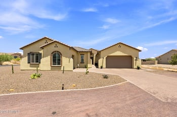 19414 W Seldon Ln, Waddell, AZ 85355