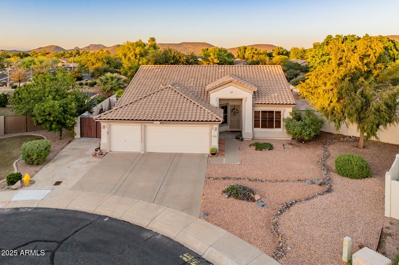 19415 61st Ln, Glendale, AZ 85308