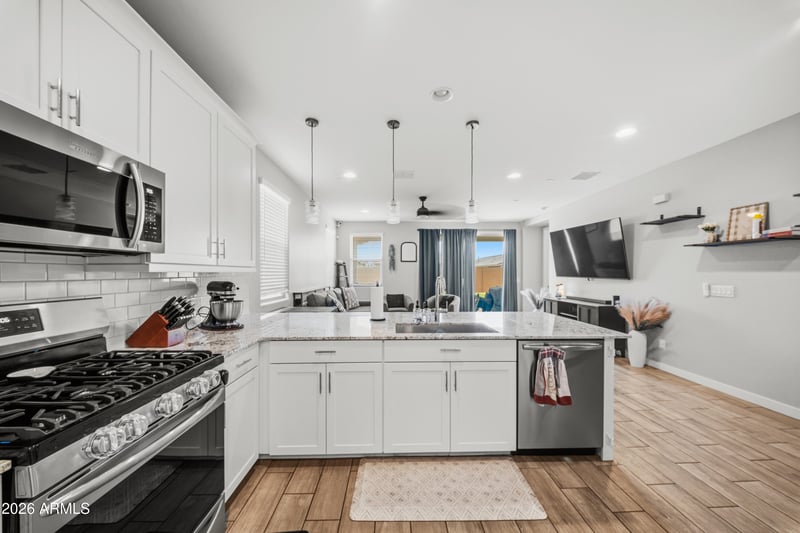 19418 Pierson St, Litchfield Park, AZ 85340