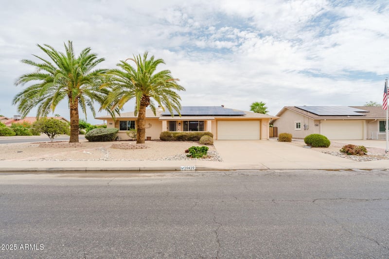 19419 133rd Ave, Sun City West, AZ 85375