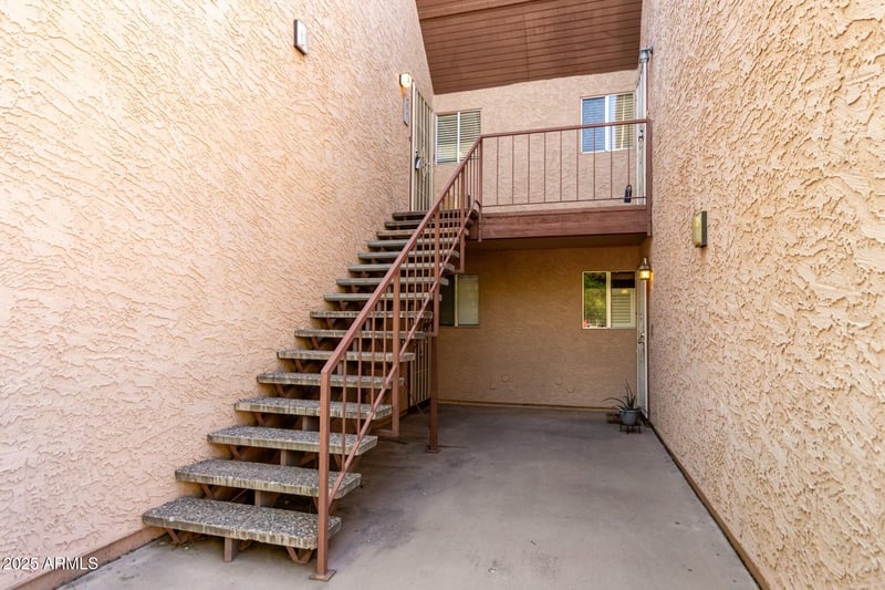 1942 Emerson -- #219, Mesa, AZ 85210