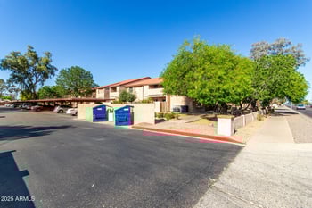1942 Emerson -- #219, Mesa, AZ 85210