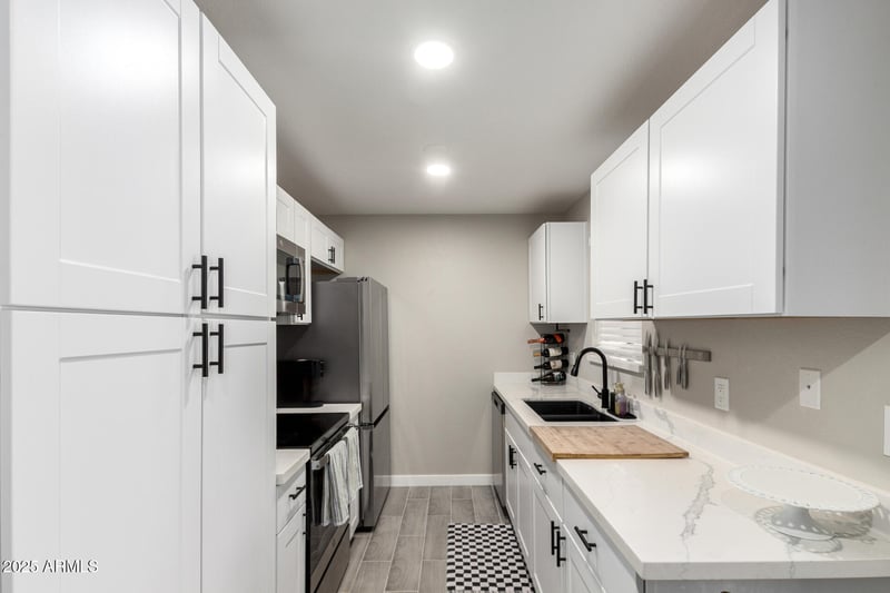 1942 Emerson St #112, Mesa, AZ 85210