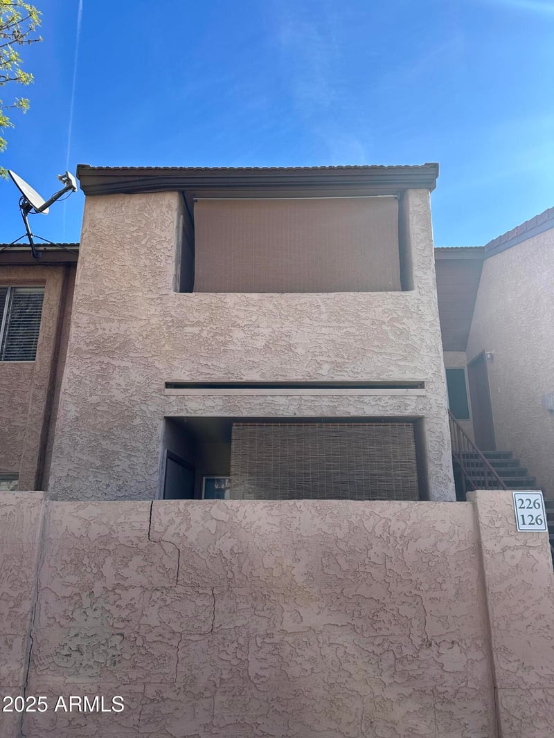 1942 Emerson St #226, Mesa, AZ 85210