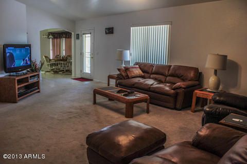1942 N 66th Pl, Mesa, AZ 85205