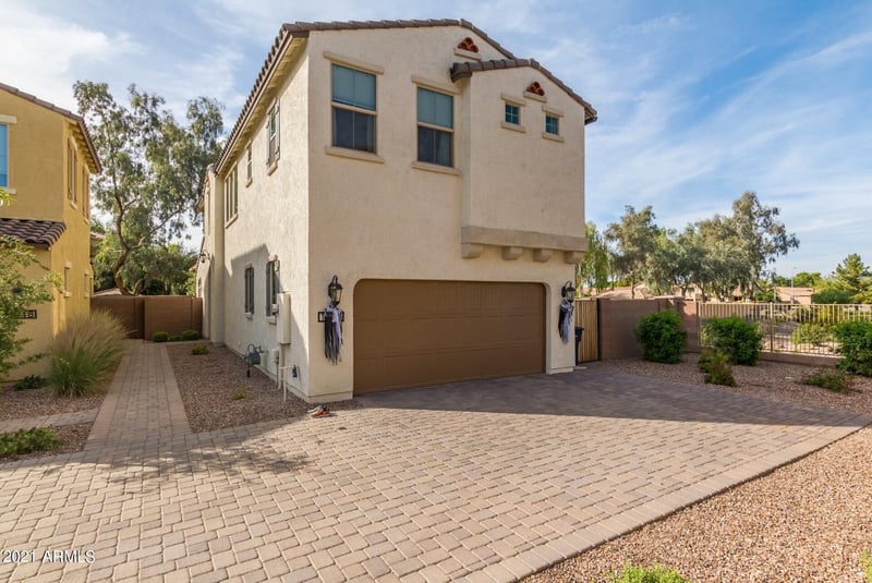 1942 Sycamore Pl, Chandler, AZ 85286