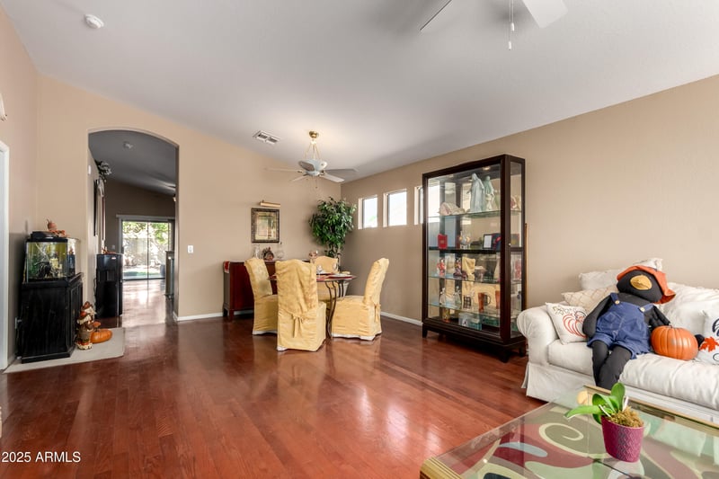 1942 Thunderbird Dr, Apache Junction, AZ 85120