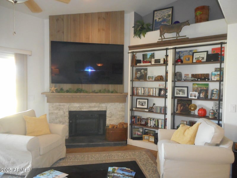 19420 Westbrook Pw #502, Peoria, AZ 85382