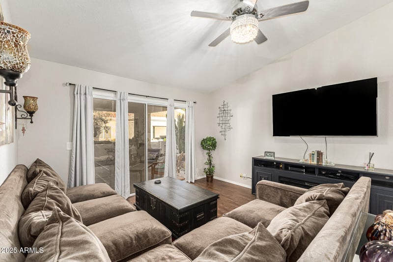 19420 Westbrook Pw #526, Peoria, AZ 85382