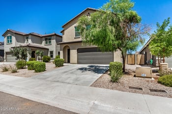 19424 Elm St, Litchfield Park, AZ 85340