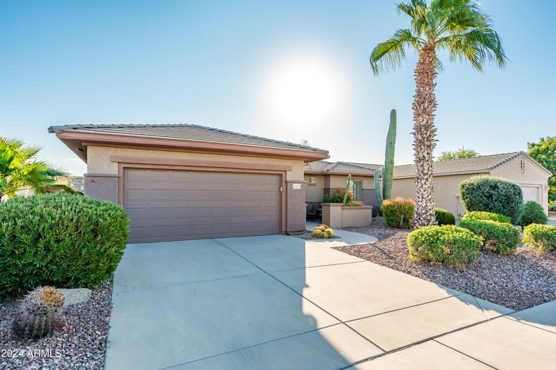 19425 Guardian Ln, Surprise, AZ 85387